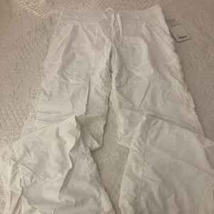 NWT Lululemon studio dance pants lined
